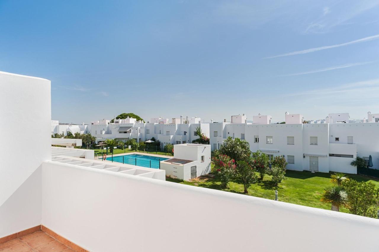 コニル・デ・ラ・フロンテラDuplex Tejar D Piscinas Y Familiasアパートメント エクステリア 写真